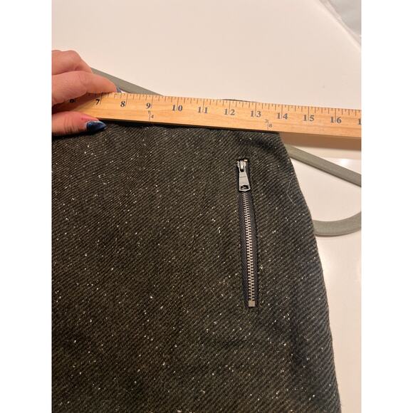 Banana Republic Dark Gray Wool Tweed Mini Skirt Size 2 - Picture 5 of 8